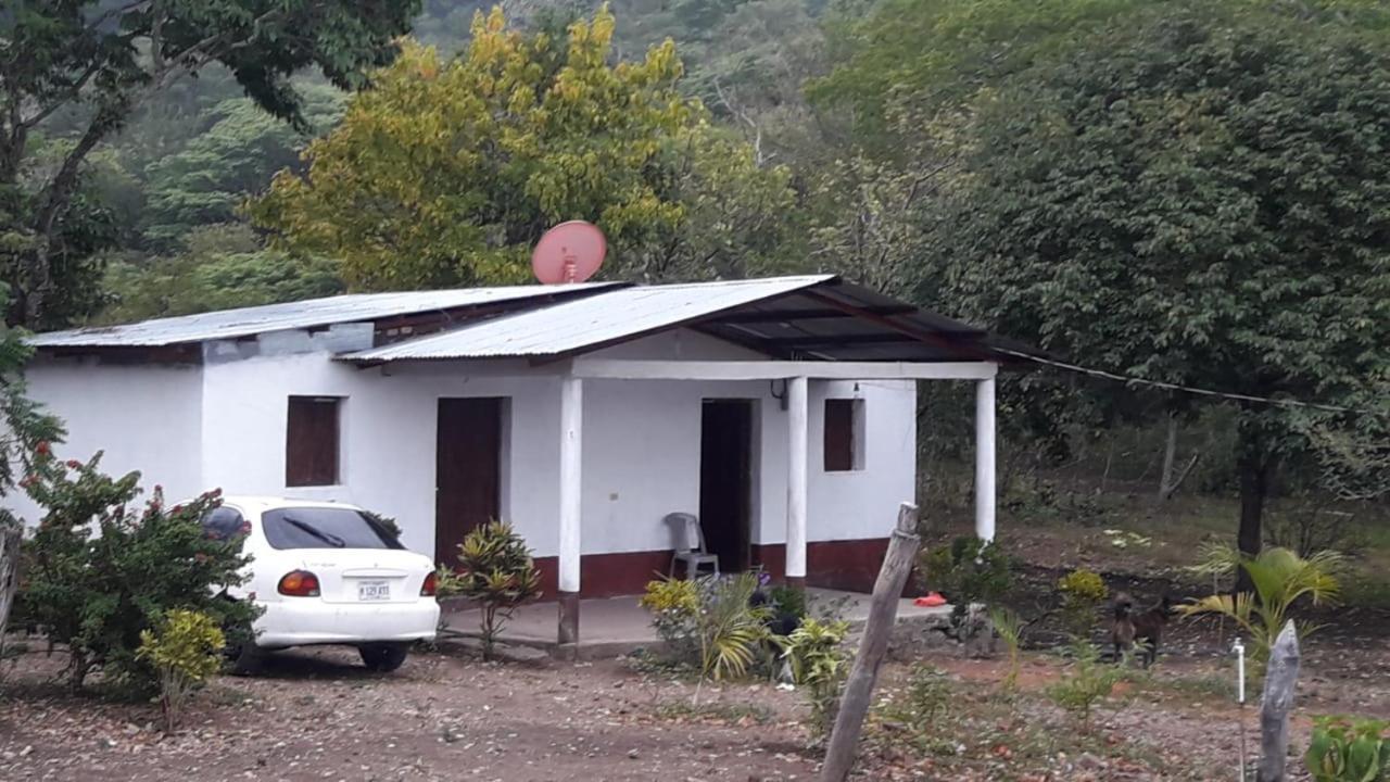 La Ceibita Tours Guest House Los Potrerillos Exterior photo